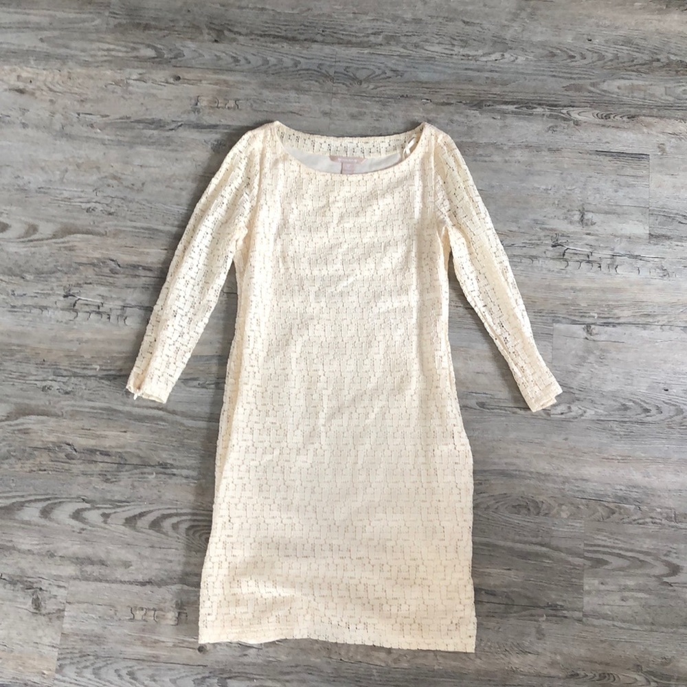 Creme lace shift dress